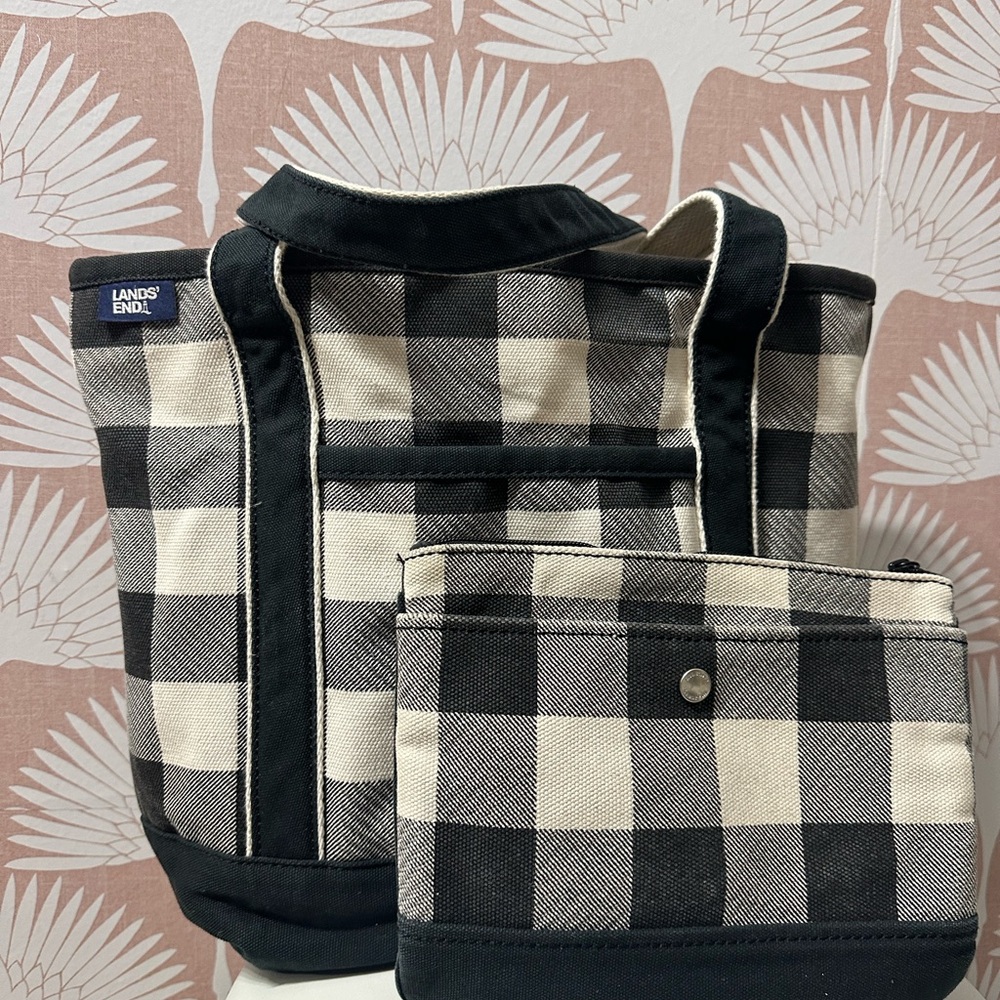 Lands' End Navy and White Checkered Tote Buffalo Print